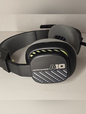 Genuine ASTRO Gaming A10 Wired Gaming Headset for PC, Xbox, Black